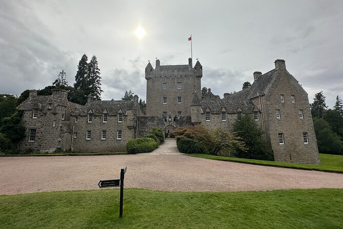 Loch Ness Tour: Day Trip to Loch Ness, Outlander Sites and More - Clava Cairns and the real-world Outlander link