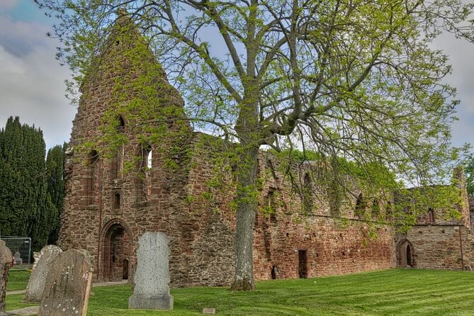 Loch Ness, Urquhart Castle & Culloden Battlefield Shore Excursion - Inverness offers a brief city window