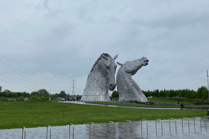 Luxury/Private Day Tour Glasgow to Stirling/Falkirk/Distillery - Guides, conversation, and the private format