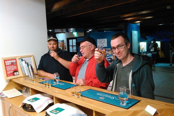 North Highland Deluxe Whisky Tour with Castle Option - What your guide adds to the day