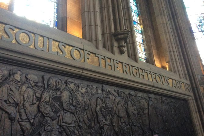Private Edinburgh Castle Tour - The Great Hall and medieval royal life
