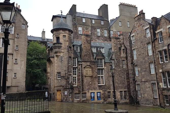Private Edinburgh City Half-Day Tour - Royal Mile: the historic spine of the city