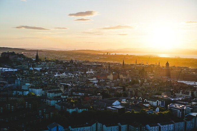 Private Edinburgh Departure Transfer - Hotel / Accommodation to Airport - Who should book this transfer?
