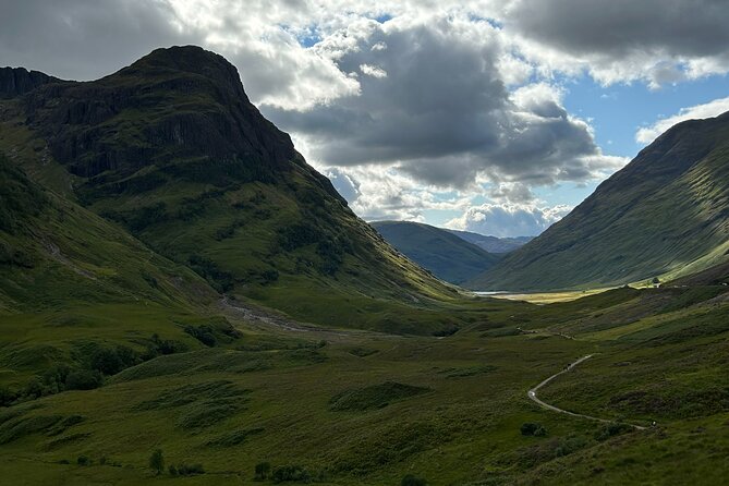 Private Harry Potter, Glenfinnan Viaduct, Highland Edinburgh Tour - The return route adds cows, Doune Castle, and more
