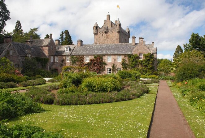 Private Outlander & Cawdor Castle Tour - Key points at a glance