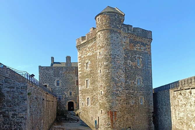 Private Outlander tour from Glasgow or Edinburgh - Snacks, whisky, lunch, and the real cost