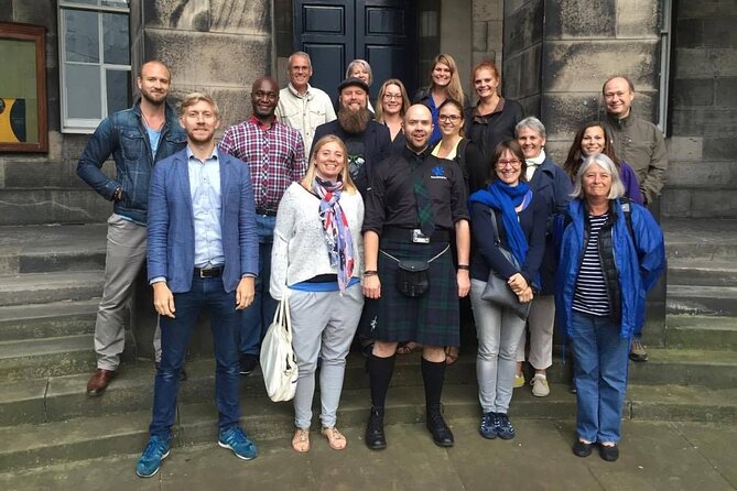 Private Royal Mile walking tour - Discover the history of our most famous street - Why a private guide changes the experience