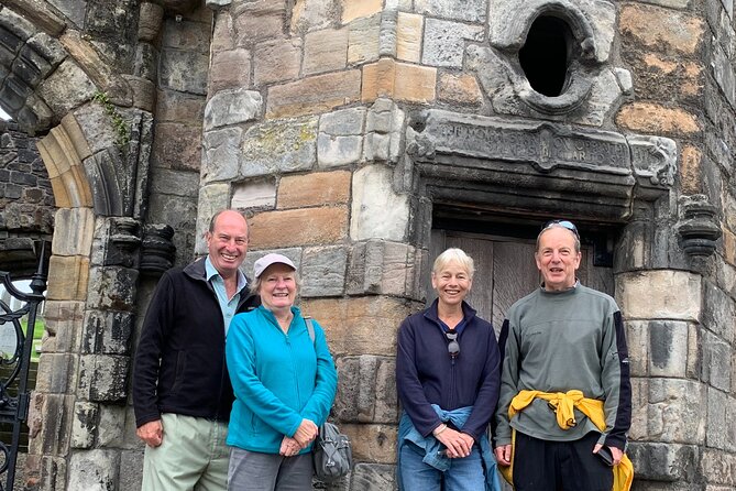 Private Stirling Old Town Tour - Walking up to Stirling Castle
