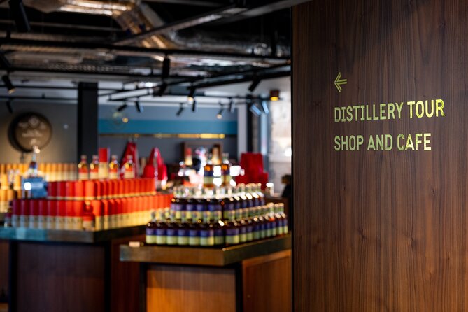 Private Tour of Glasgow Distilleries and a Loch Lomond Cruise - What the private vehicle adds