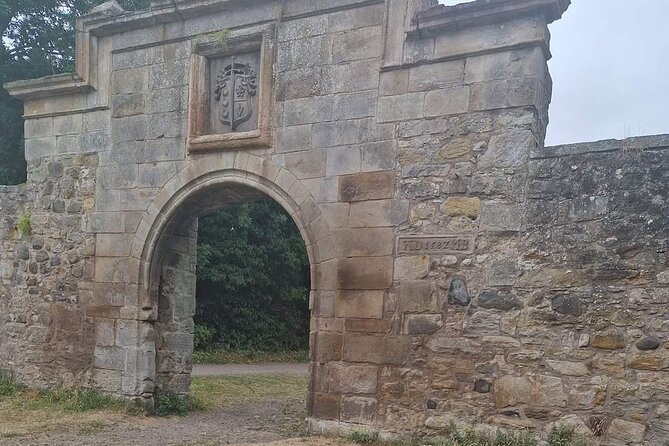 Private Travel to Outlander Filming Locations Across Scotland - Two famous Outlander locations from Edinburgh