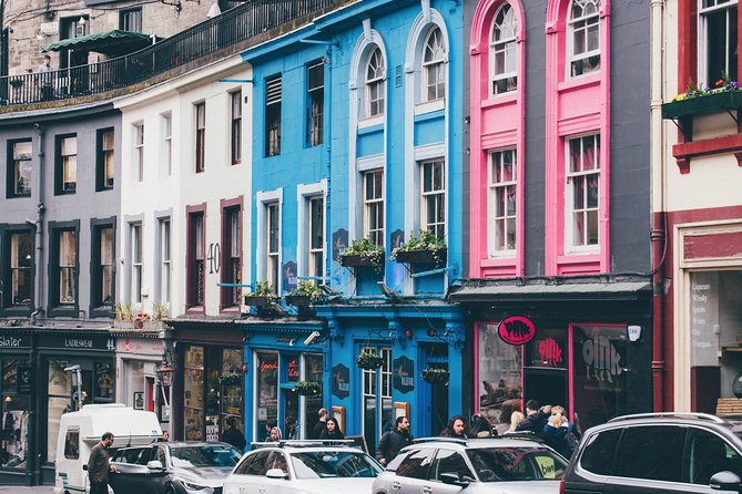 Private Walking Tour: Edinburgh Highlights, including entry to Edinburgh Castle - Royal Mile stories beyond the main street