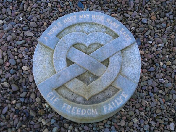 Rosslyn Chapel and Hadrian's Wall Small Group Tour from Edinburgh - Jedburgh Abbey and the ride home