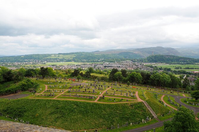 Rosslyn Chapel, Dunfermline Abbey and Stirling Castle Day Tour - Who should book this day tour?