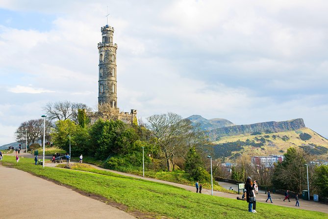 Royal Edinburgh Ticket - Hop-On Hop-Off and Attraction Admissions - Three bus routes, three different ways to see Edinburgh