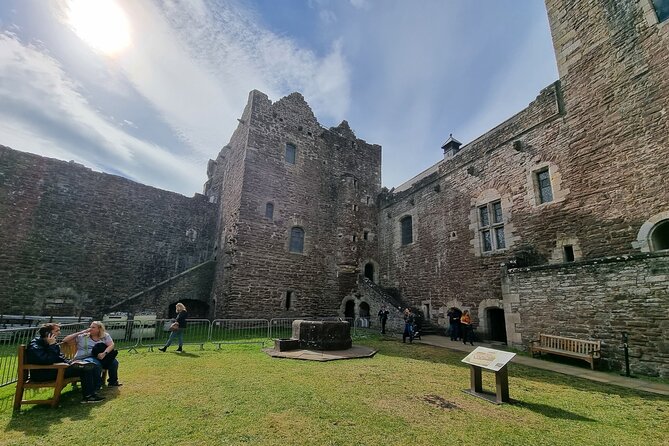 Scottish Castles & Whisky Tour - Glenturret, traditional methods and two tastings