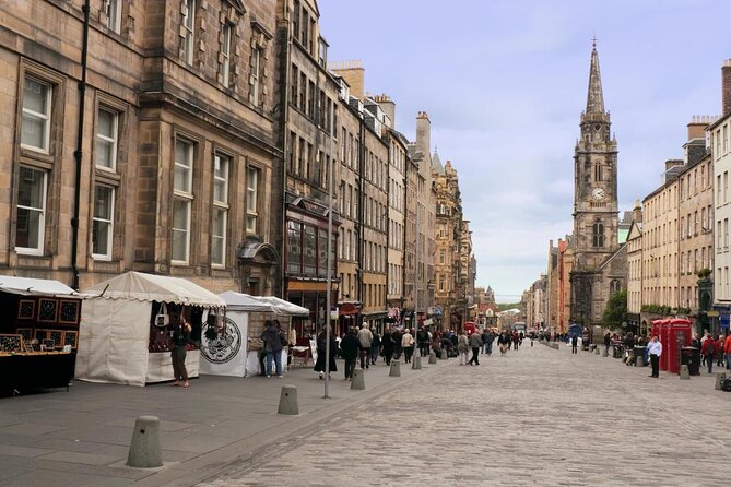 Small Group Edinburgh Underground Vaults & Graveyard Ghost Tour - Key points before you book