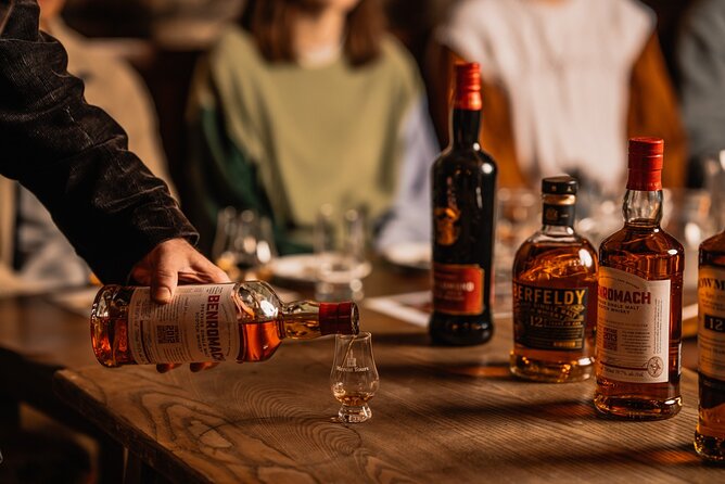 Small Group Edinburgh Whisky Tour and Tasting - Four regions, four ways to compare Scotch