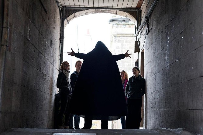 Small Group Ghost Tour incl. Underground Vaults & free drink in Megget's Cellar - Why this ghost tour works