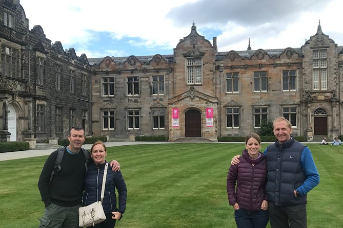 St Andrews Must-Sees Daily Walking Tour (11am & 2pm) - Golf begins at the New Course