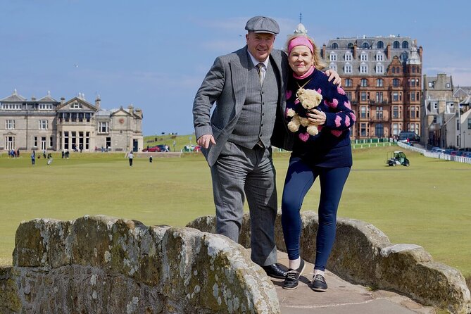 St. Andrews & The Old Course Private Day Tour from Edinburgh - Adding the official walk around holes 1, 17, and 18