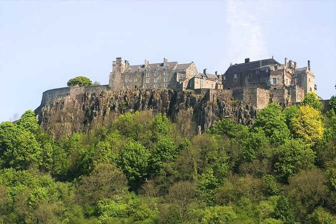 Stirling Castle, Loch Lomond Walk & Whisky Distillery Tour from Glasgow - Loch Lomond and the Highland boundary