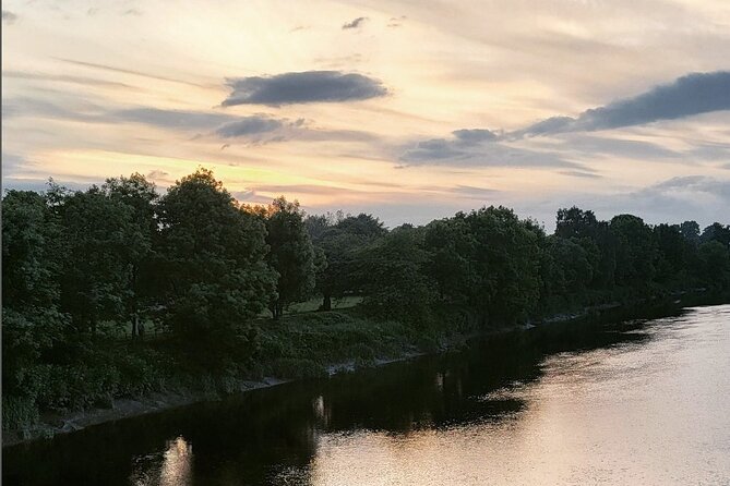 Stirling Run Tour - A history tour with running shoes instead of a bus