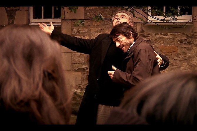 The Edinburgh Literary Pub Tour - The performances make the writers memorable