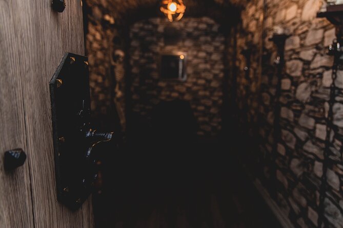 The Ghost of Mary Queen of Scots Escape Room - Reaching Sandyford Place in Glasgow