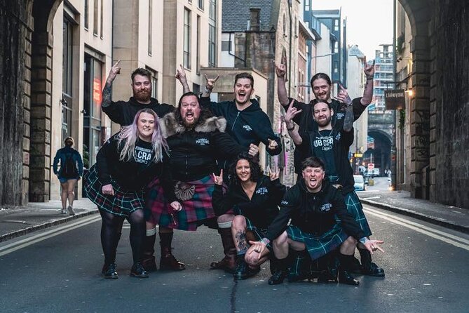 The Original Edinburgh Pub Crawl: 7 Bars! - Stop one: breaking the ice with a drink