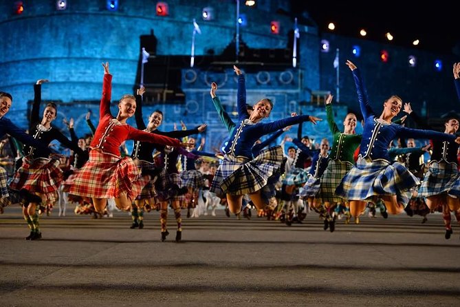 The Royal Military Tattoo Edinburgh City Tour Rosslyn Chapel and Dinner - A four-course dinner in a traditional Scottish pub