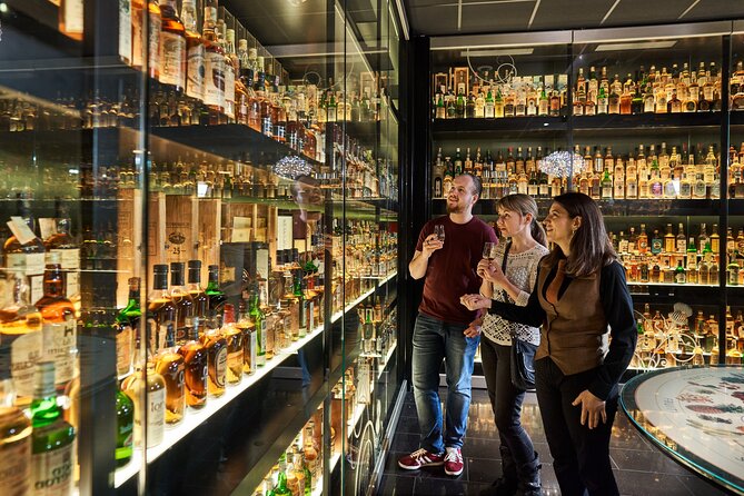 The Scotch Whisky Experience Guided Whisky Tour - An Introduction to Whisky - The 3,000-bottle collection finale
