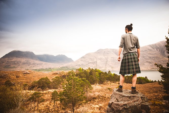 Torridon, Applecross and Eilean Donan Castle Small-Group Day Tour from Inverness - Applecross lunch and Bealach na Ba