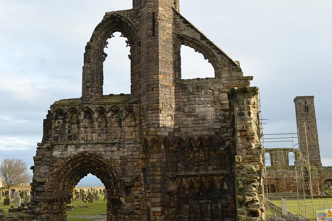 Tour of St Andrews and Historic Fife Small Group Tour - Falkland Palace, Mary, Queen of Scots, and Outlander