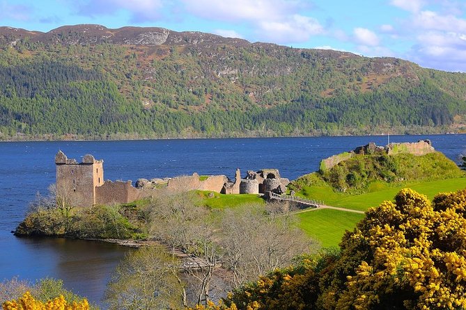Ultimate Loch Ness Outlander Group Tour - Urquhart Castle on the edge of Loch Ness
