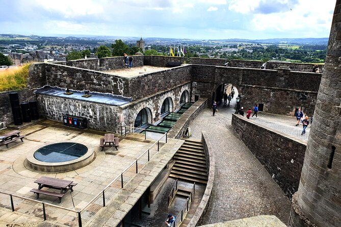 Wallace monument, Stirling Castle, Linlithgow Palace Private Tour - Ed Silinis and the value of a personal guide