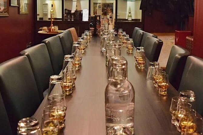Whisky Tasting at Edinburgh's Award Winning Whiski Rooms - How the four-whisky tasting works